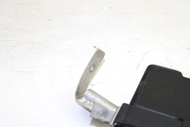 2001 Yamaha Sx700r Oem Battery Bracket 8FU-2199G-00-00 SY102