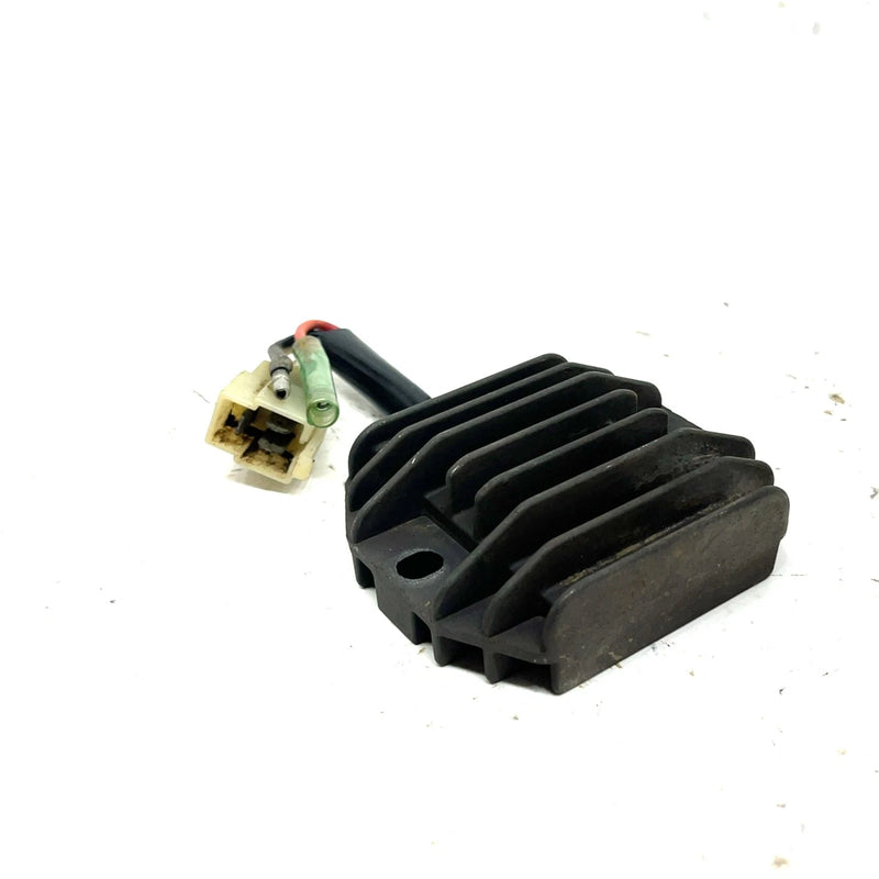 2002 Yamaha Big Bear 400 YFM400 OEM Voltage Regulator 4KB-81960-02-00 AY52