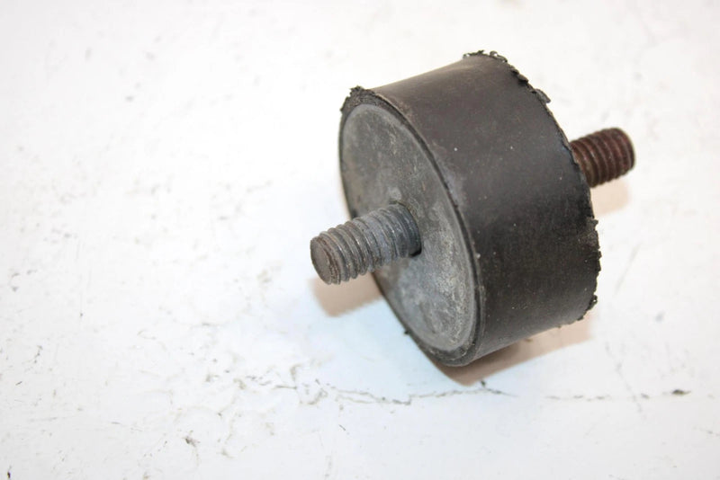 99 Polaris Xc 500 Oem Motor Mount Damper 3110061 Q1495