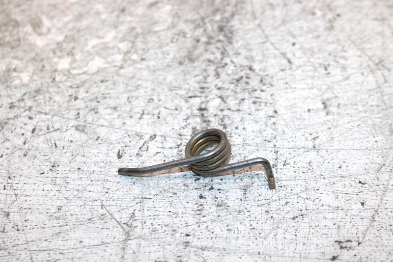 2006 Polaris Sportsman 500 Oem Seat Latch Spring 7041370 AP186