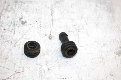 2000 Polaris Magnum 325 Oem Pin Boot Set 5412505 5412506 AP65