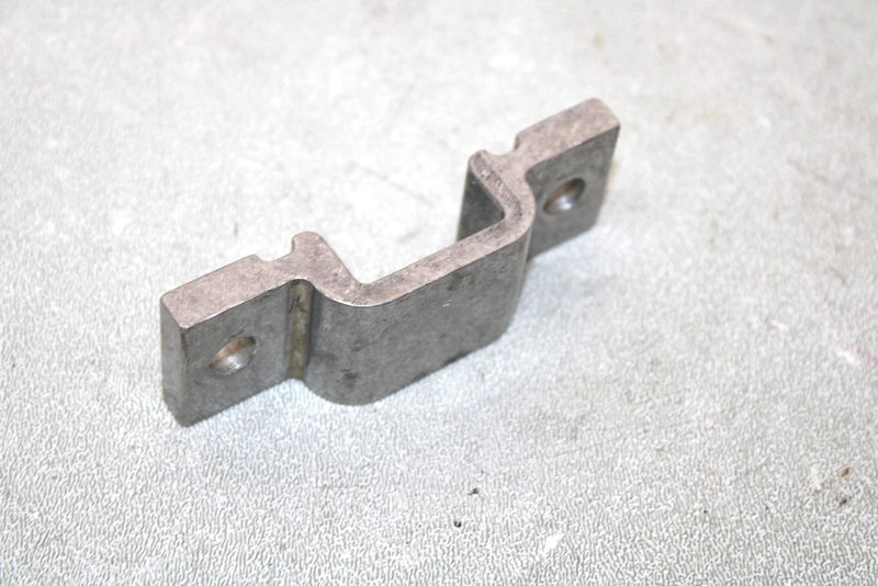 2009 Honda Trx680fga Oem Sway Bar Bushing Support 52308-HN8-000 AH23