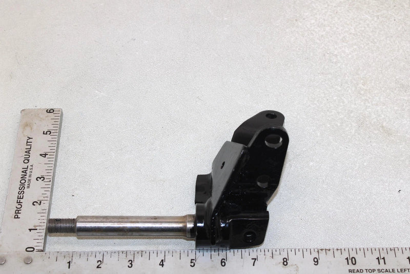 86 Polaris Trail Boss  Oem Right Front Steering Spindle 1821024 AP138