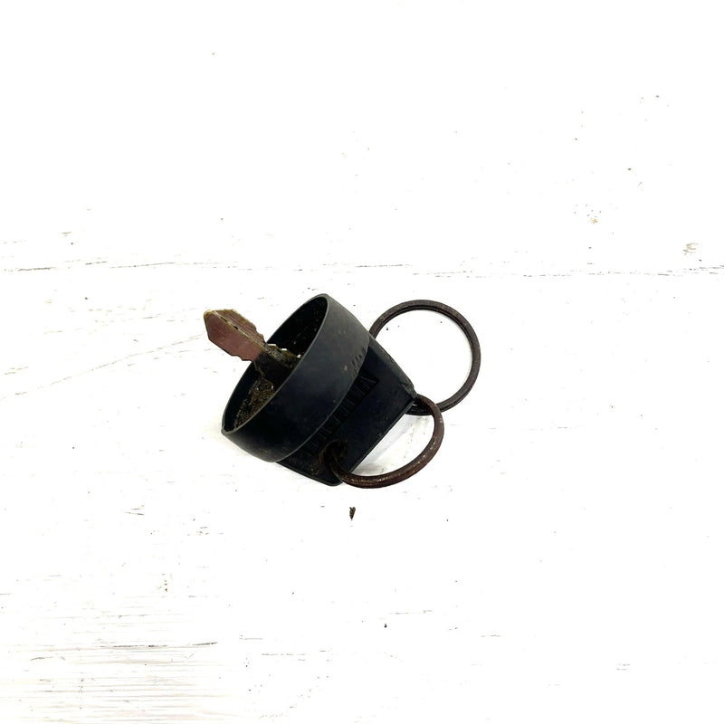 1986 Yamaha Moto 4 OEM Ignition Key Switch 2FJ-82510-09-00 AY66