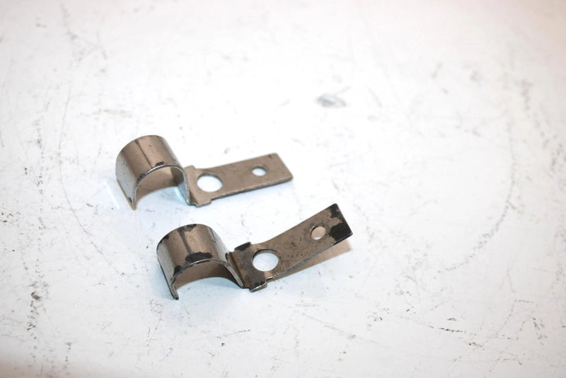 92 Polaris 440 Oem Wiring Clip Pair 7080665 4020035 SP128