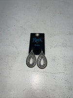 New Women’s Rock 47 Silver Hoop Oval Earrings. ER2649R47 A-68