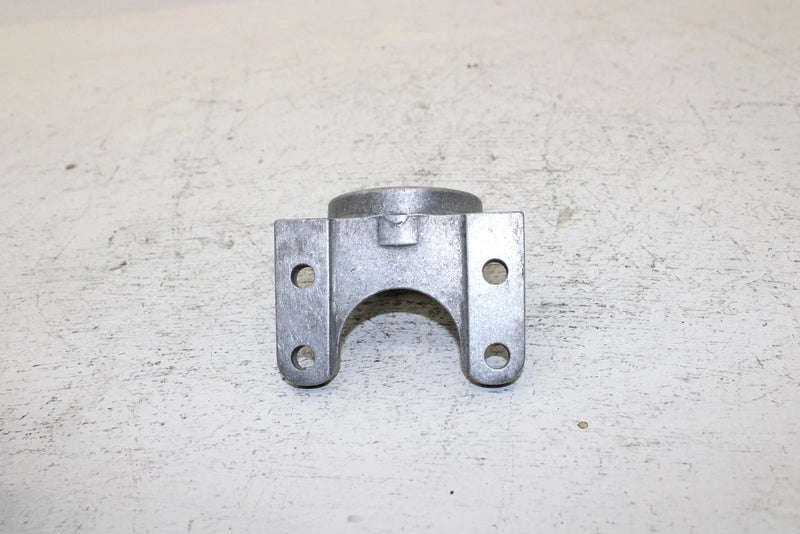 1989 Yamaha Phazer Oem Bearing Support  85L-47631-00-00 SY13