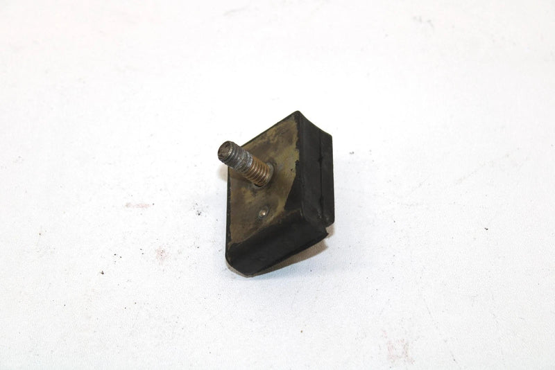 2004 Polaris 550 Classic Edge Oem Engine Mount Damper 3021206 Q3318