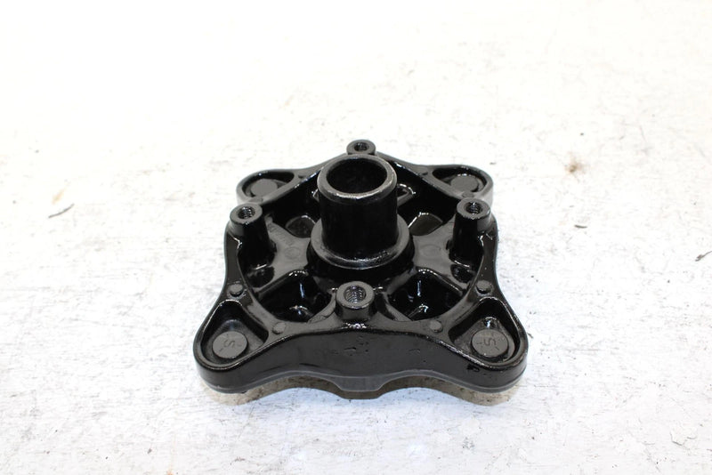 2004 Polaris Sportsman 500 Oem Front Wheel Hub 5143612 AP18