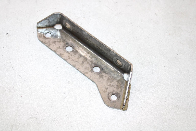 2004 Polaris Sportsman 600 Oem Lower Transmission Mount 3234142 AP125