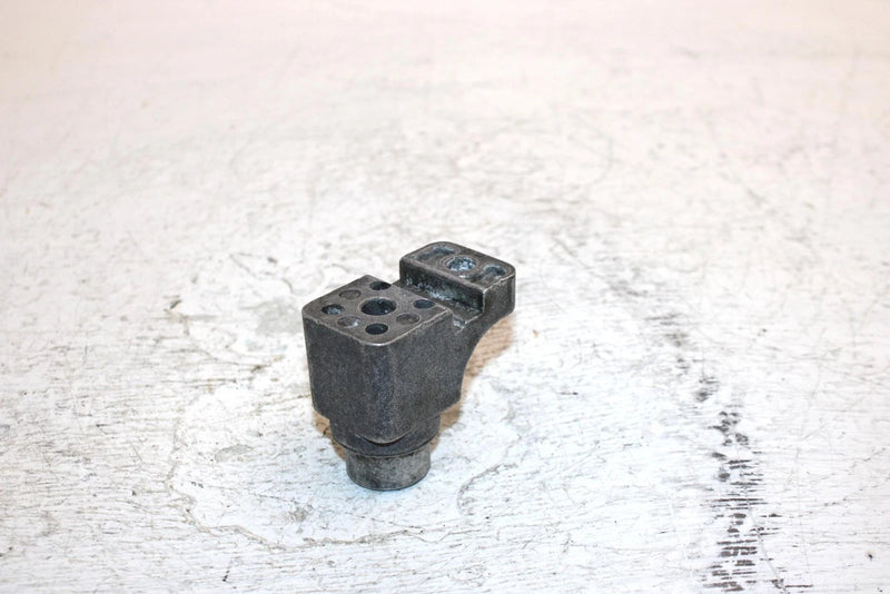 1996 Ski-doo Mxz 440 Oem Idler Wheel Mount 503163600 Q5111