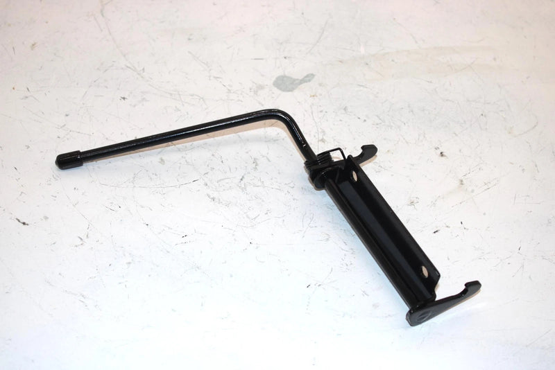 02 Arctic Cat 250 2x4 Oem Seat Latch 1506-056 AA22