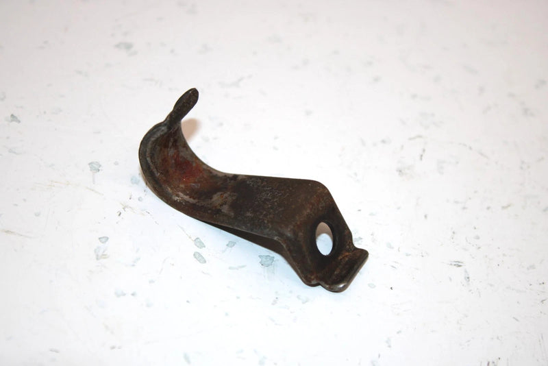 84 Honda Fourtrax 200 Trx200 A Oem Brake Hose Clamp 51205-VM0-000 AH33