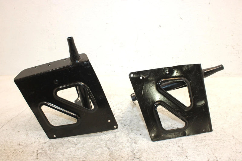 1998 Ski-doo Mach 1 700 Oem Trailing Arm Mount Set 518317564 518317565 SS3