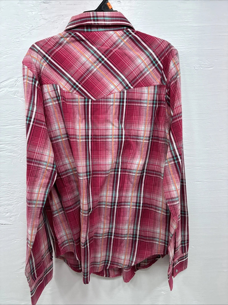 New Women’s Cumberland Pink Plaid Long Sleeve Pearl Snap Medium DD-24
