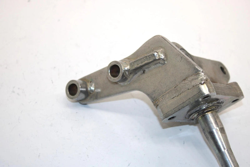 96 YamahaTimberwolf250 2wd Oem Front Right Steering Knuckle 4KD-23502-00-00 AY45