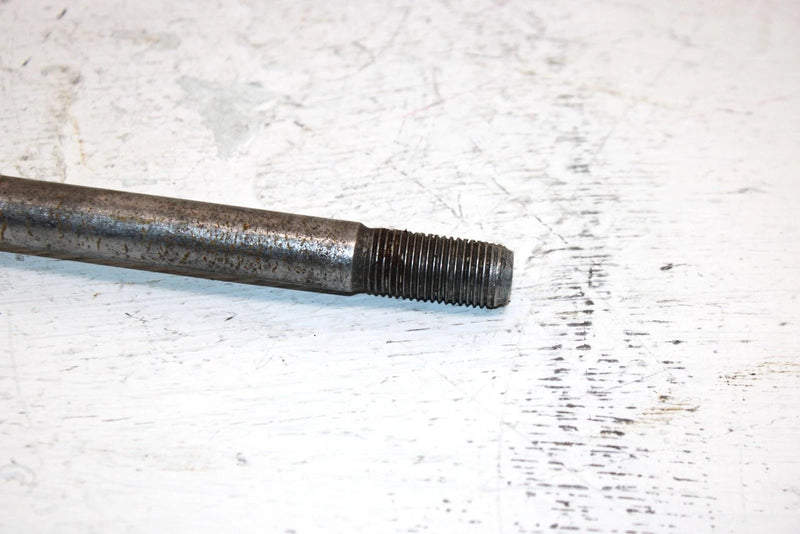1986 Honda Atc 200 Sa Oem Front Wheel Axle 44301-VM4-680 AH59