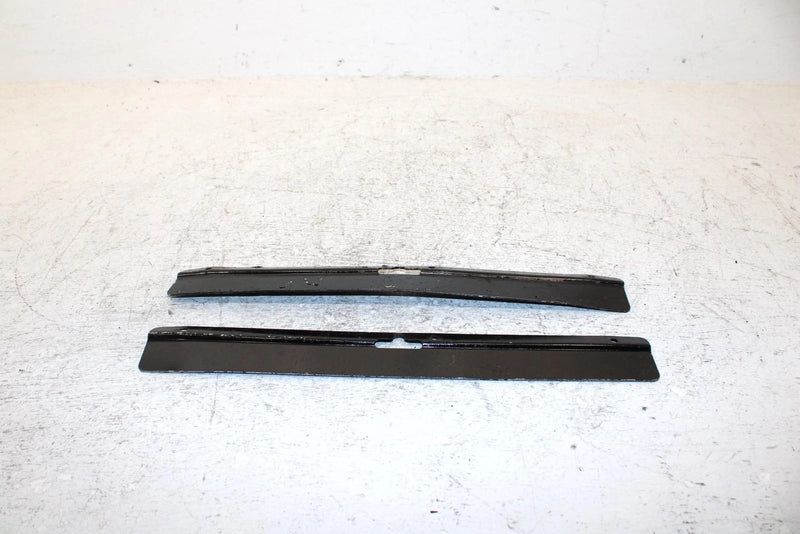 1998 Arctic Cat Zrt 600 Oem Rear Hood Guide Pair 0616-832 SA47