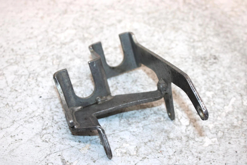 1998 Suzuki Quadrunner 250 Oem Control Cable Bracket 58870-19B00 AS13