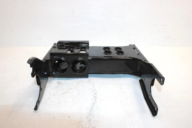 2003 Bombardier Quest 500 Oem Rear Swingarm 70600217 70600298 AB13