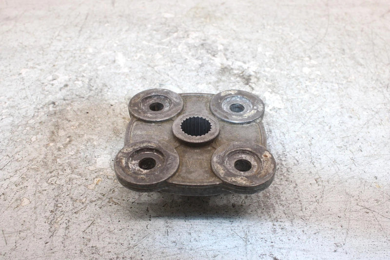 2000 Polaris Trail Boss Oem Rear Wheel Hub 5131777 AP171