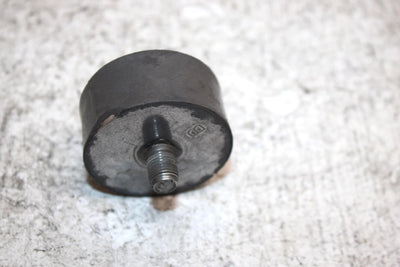 2001 Polaris Magnum 325 Oem Upper Engine Mount Dampner 3110068 AP30