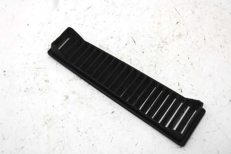 1983 Yamaha Excel Iii Oem Hood Louver 8J4-77134-00-00 SY133