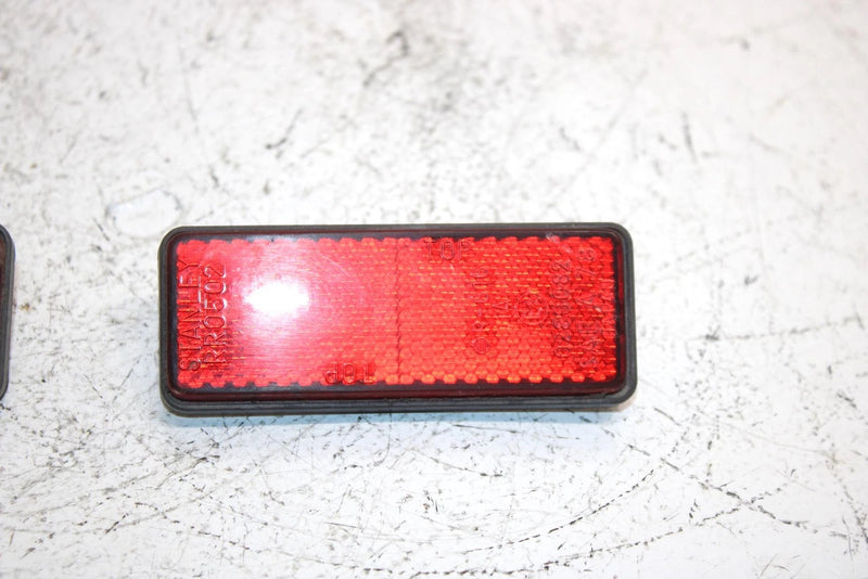 94 Yamaha Vmax 600 Oem Rear Reflector Pair 3Y6-85130-02-00 SY2