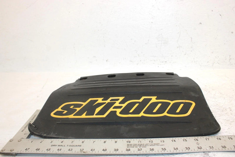 2002 Ski-doo Mxz 700 Oem Snowflap 572092100 SS20