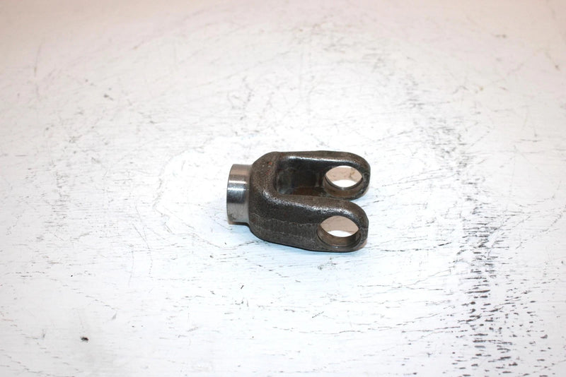 1986 Yamaha  Moto 4 Oem Yoke Joint 1EV-17556-00-00 AY7