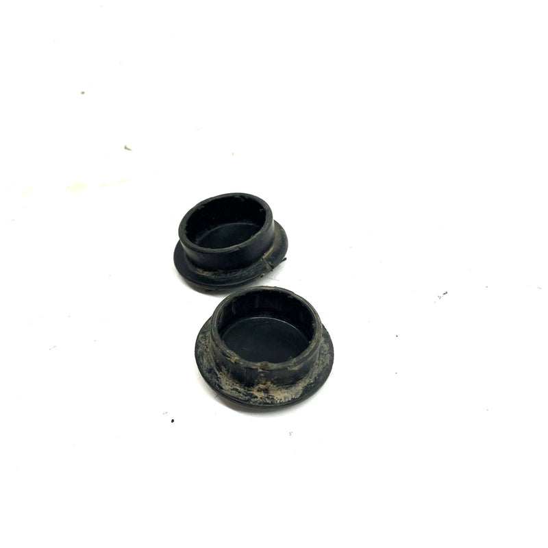 86-95 Yamaha Moto 4 OEM Swingarm Plug Cap Pair 90338-34069-00 AY51