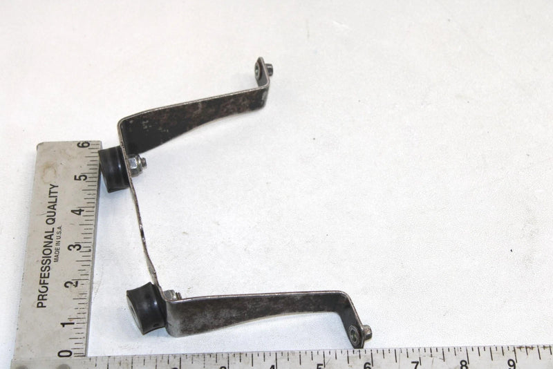 02 Polaris Magnum 325 4x4 Oem Lower Cooler Bracket 1013519 AP123