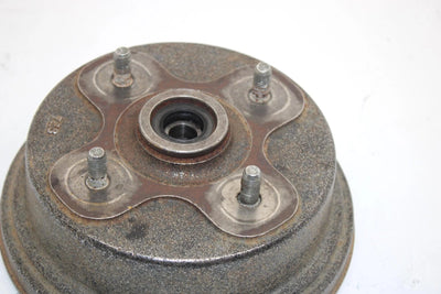 96 Yamaha  Timberwolf 250 2wd Oem Front Wheel Hub 3HN-25111-10-00 AY45
