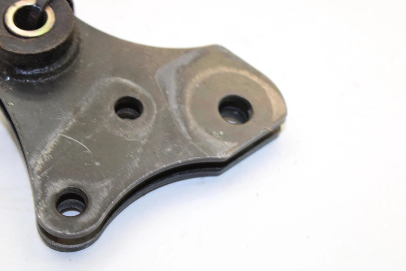 2006 Yamaha Apex Rtx Oem Front Torque Arm Mount 8FU-47415-10-00 Q2631
