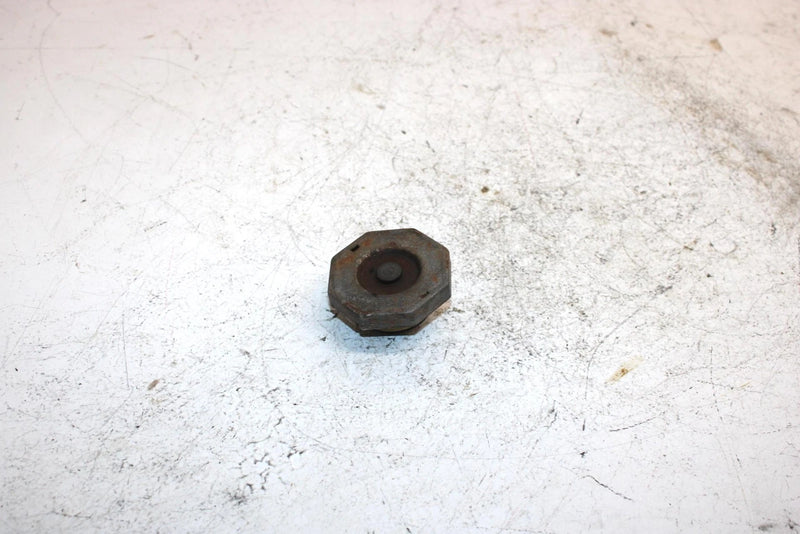 87 Polaris 400 Oem Pressure Cap 2511155 SP63