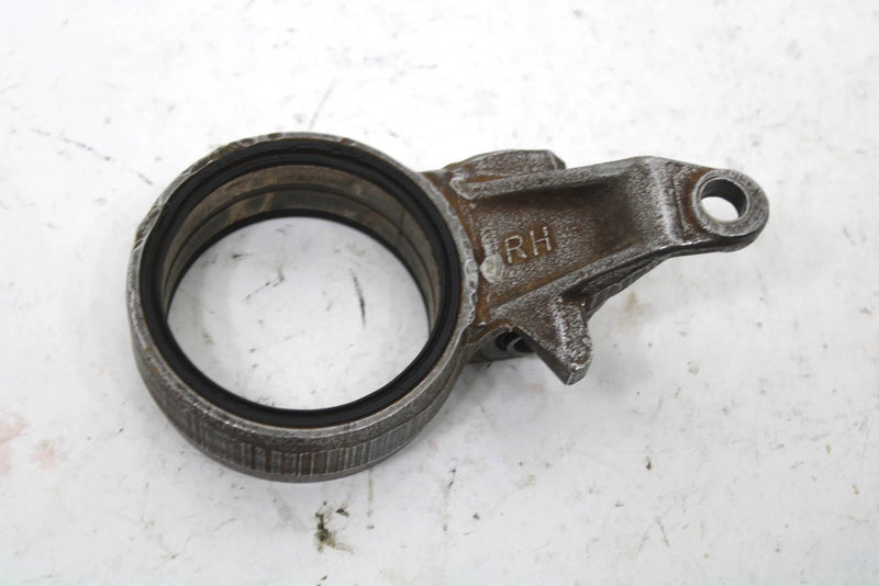 1989 Yamaha Ovation Oem Right Steering Bracket 81E-2377E-00-00 SY67