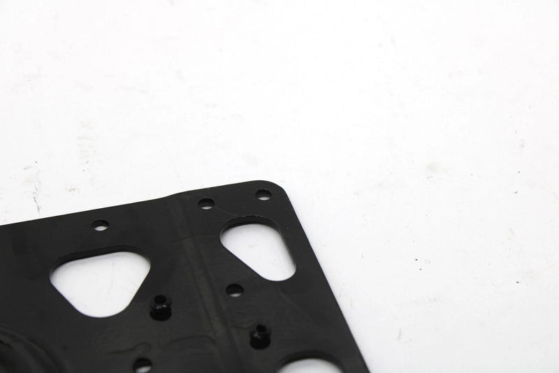 2007 Yamaha Attak Gt Oem Right Main Track Bracket 8FU-21943-00-00 SY135