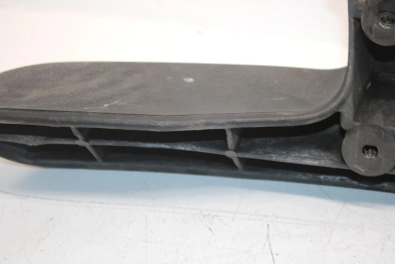 2000 Polaris Xplorer 400 Oem Front Bumper 5432155-070 AP99