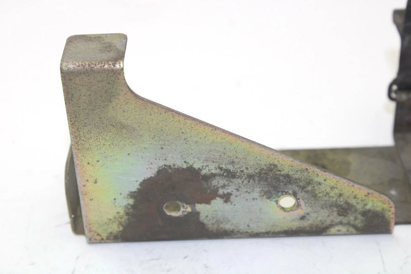 96 Yamaha Vmax 500 XT Pro Action OEM Tool Kit Bracket 8AB-21945-00-00 SY43