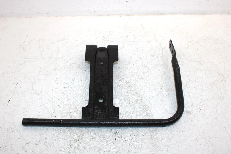 2005 Arctic Cat Atv 650 Oem Right Footboard Support 1506-380 AA27