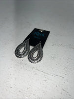New Women’s Rock 47 Silver Hoop Oval Earrings. ER2649R47 A-68