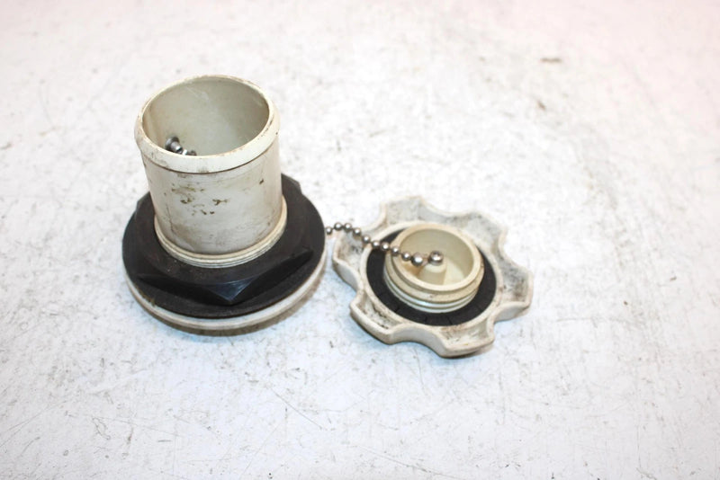 2002 Yamaha Waverunner Xlt800 Oem Fuel Filler Neck GP7-U7833-00-00 JY25