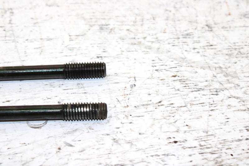 1988 Suzuki Lt 230 E Oem Cylinder Stud Bolt Set 09108-08089 AS7