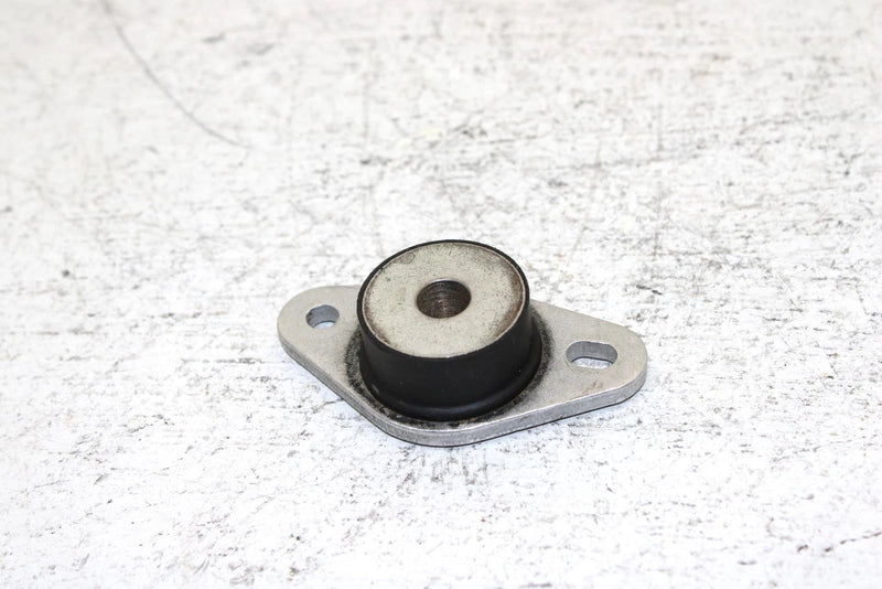 2013 Polaris 600 Rush Pro Oem Right Engine Dampner 3022408 SP30
