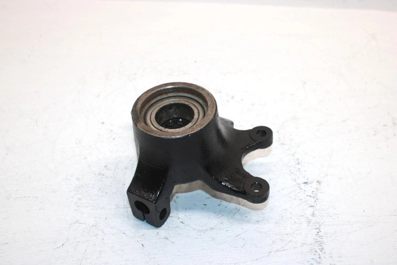 2005 Arctic Cat 500 4x4 Oem Right Steering Knuckle 0505-446 AA1