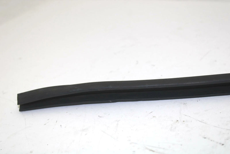 78 Yamaha Enticer 340 OEM Hood Bumper 8G8-77515-00-00 SY55
