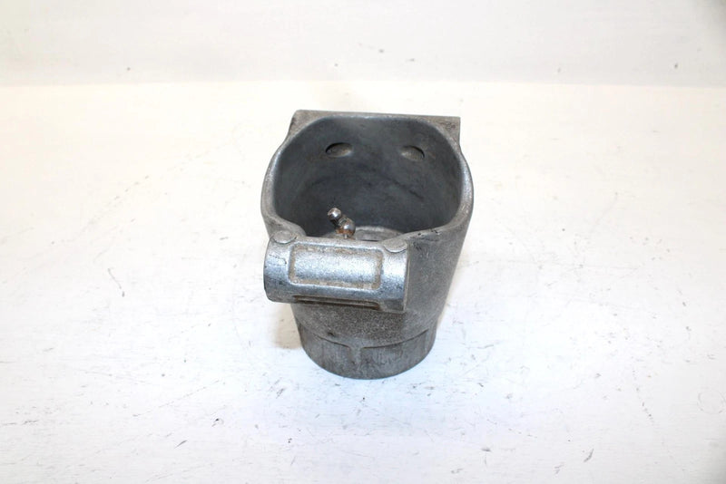 2000 Polaris Sportsman 500 Oem Wheel Bearing Carrier  AP213