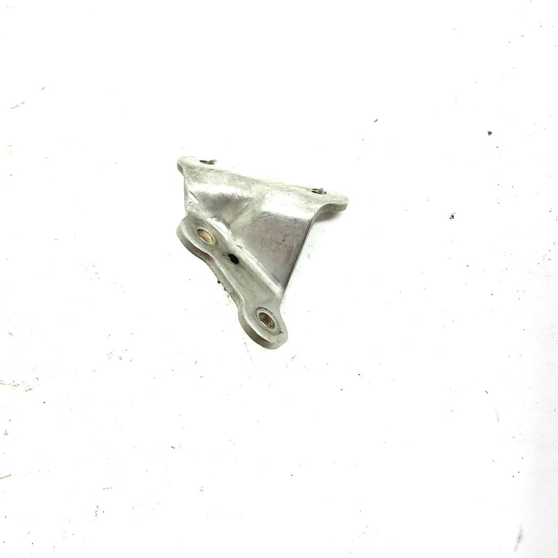 01 Yamaha WaveRunner XL 1200 OEM Power Valve Cable Bracket 66E-11998-00-00 JY27.