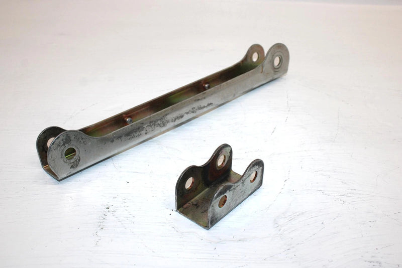 2002 Ski-doo Mxz 500 Oem Radius Rod Mount Set 505070010 505070011 SS16