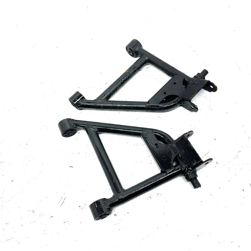 98-02 Arctic Cat 300 4X4 OEM Rear A Arm Set 0504-031 0504-030 AA42
